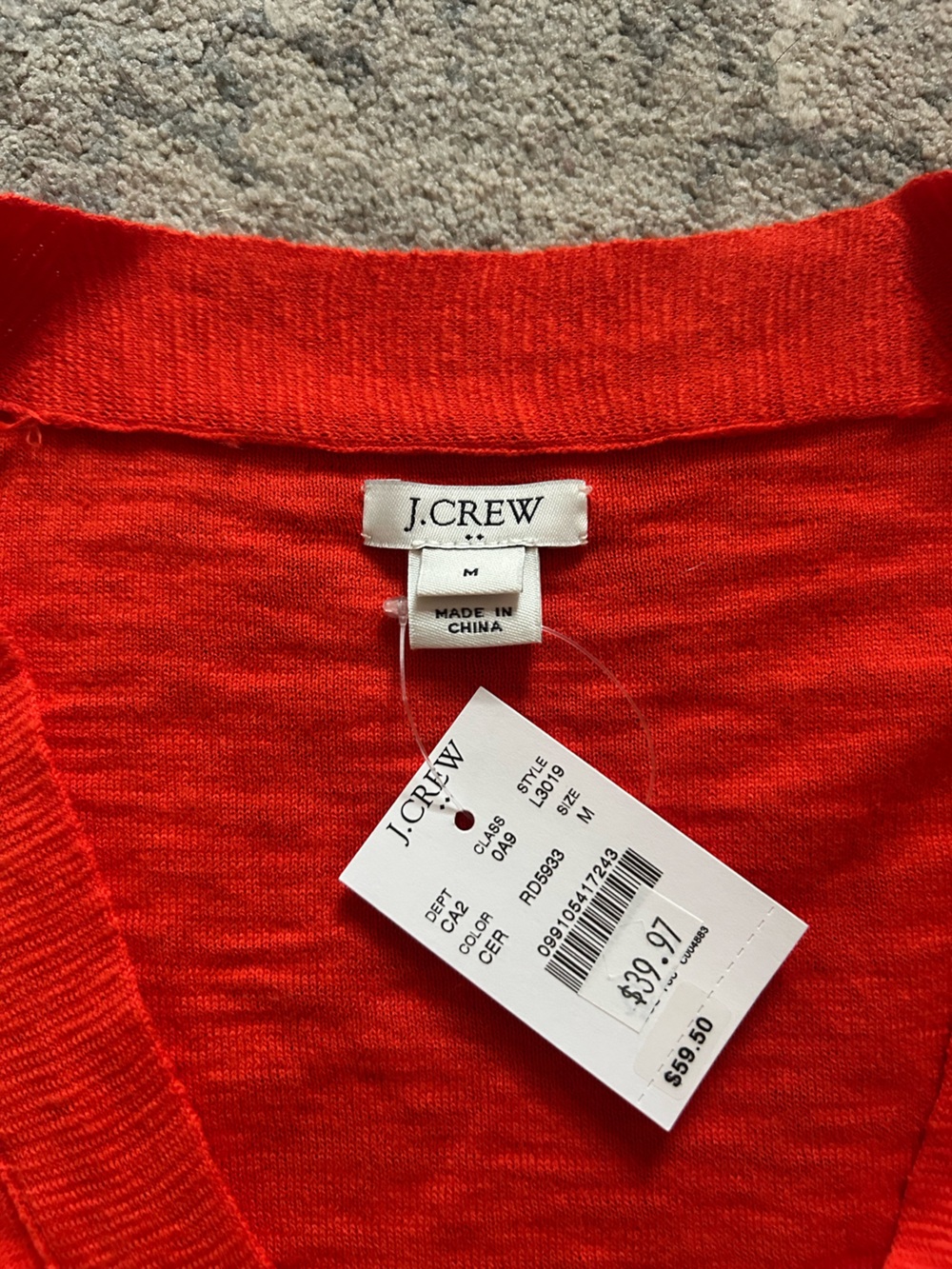J Crew Women’s Red Lightweight V-Neck Button Cardigan Sweater M - Picture 4 of 5